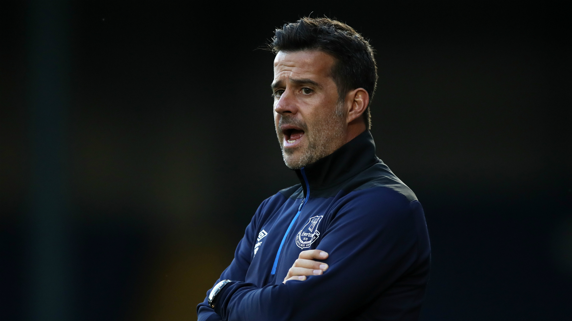 还凭借极具 还凭借极具